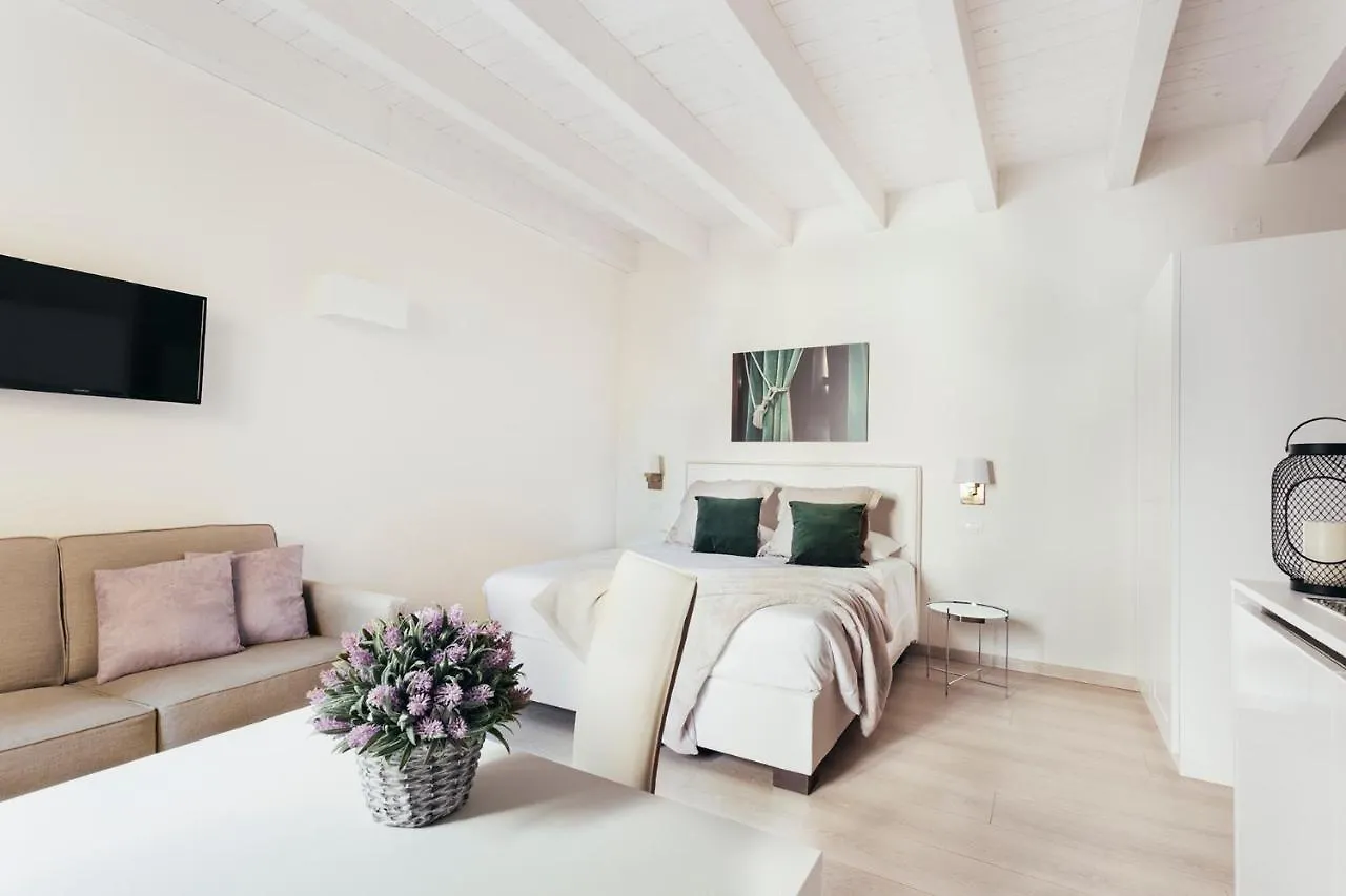 Opera Residence Bolonia