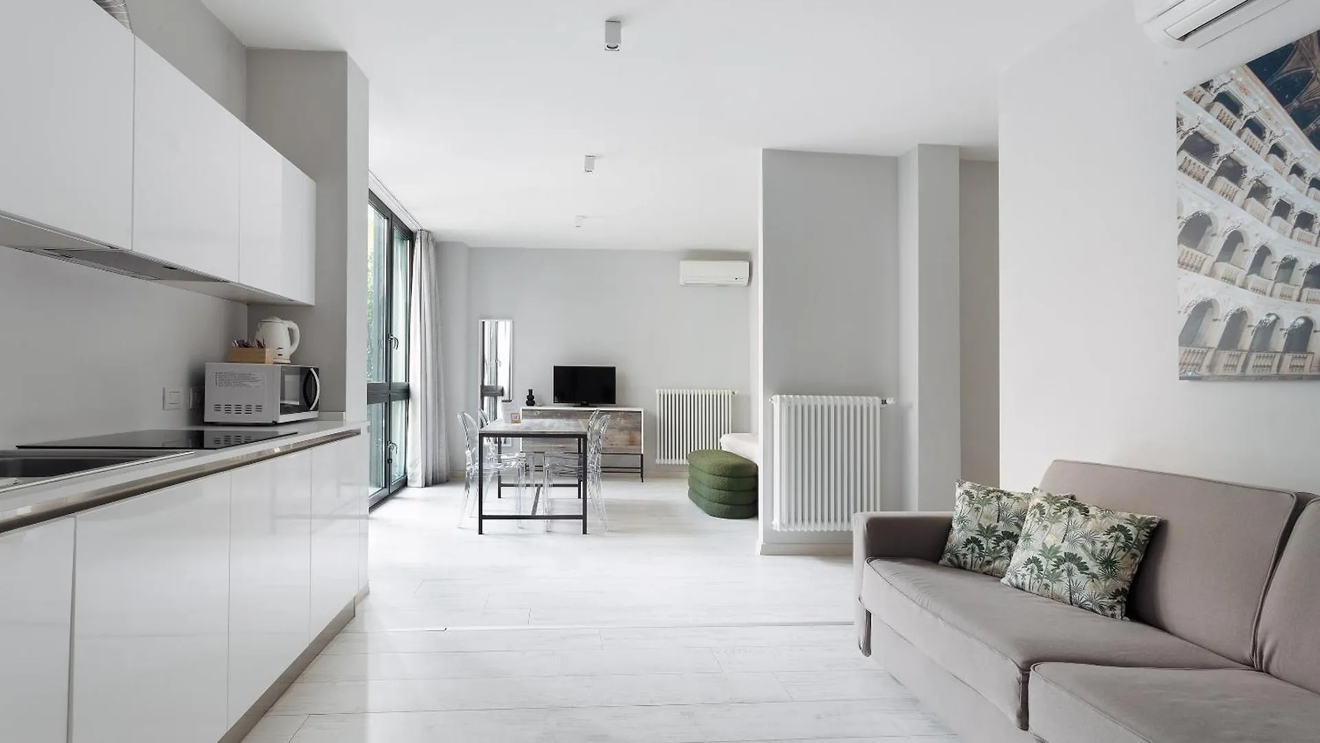 Opera Residence Bolonia