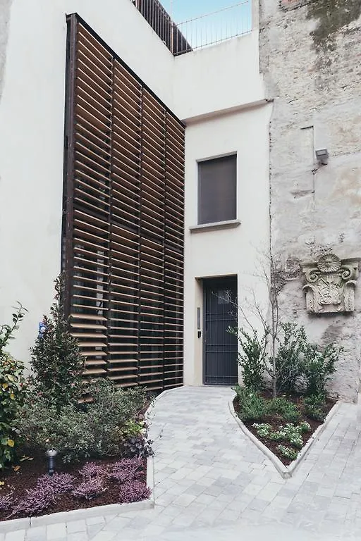 Opera Residence Bolonia