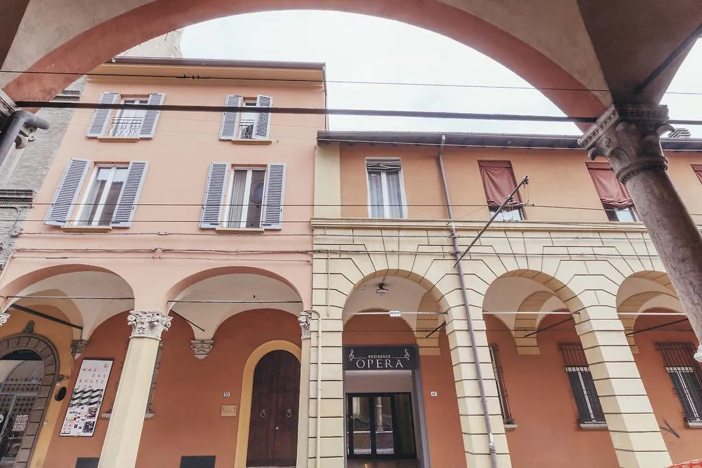 Opera Residence Bolonia 0*,  Italia